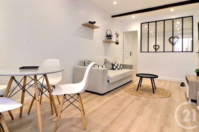 maison à vendre - 6 pièces - 100.0 m2 - FREJUS - 83 - PROVENCE-ALPES-COTE-D-AZUR - Century 21 Sud Habitat