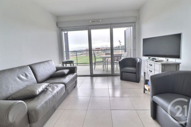 Appartement T2 à vendre - 2 pièces - 38.9 m2 - FREJUS - 83 - PROVENCE-ALPES-COTE-D-AZUR - Century 21 Sud Habitat