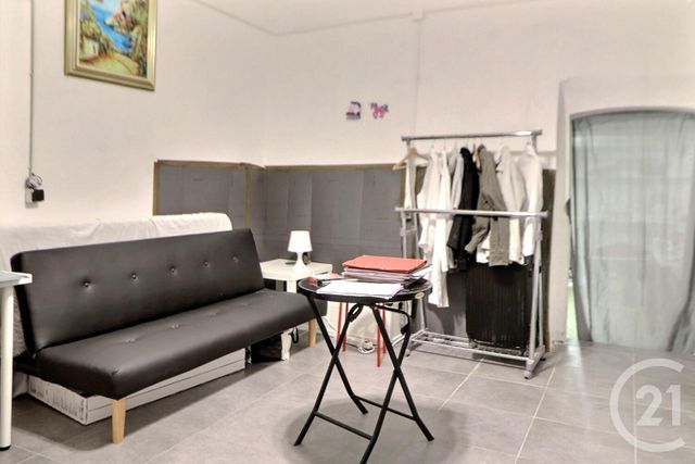 Appartement T2 à vendre - 2 pièces - 37.42 m2 - FREJUS - 83 - PROVENCE-ALPES-COTE-D-AZUR - Century 21 Sud Habitat
