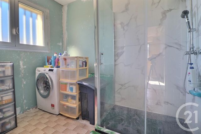 Afficher la photo en grand Appartement T3 à vendre - 3 pièces - 67.91 m2 - FREJUS - 83 - PROVENCE-ALPES-COTE-D-AZUR - Century 21 Sud Habitat