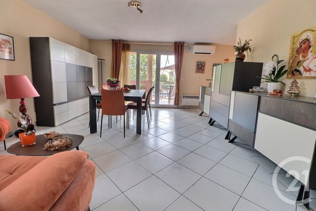 Appartement T3 à vendre - 3 pièces - 65.0 m2 - PUGET SUR ARGENS - 83 - PROVENCE-ALPES-COTE-D-AZUR - Century 21 Sud Habitat