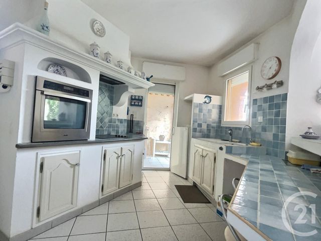 Afficher la photo en grand maison à vendre - 5 pièces - 150.37 m2 - LES ISSAMBRES - 83 - PROVENCE-ALPES-COTE-D-AZUR - Century 21 Sud Habitat