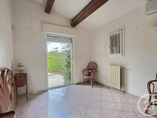 Afficher la photo en grand maison à vendre - 5 pièces - 150.37 m2 - LES ISSAMBRES - 83 - PROVENCE-ALPES-COTE-D-AZUR - Century 21 Sud Habitat