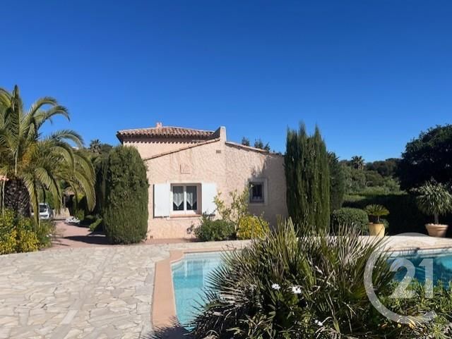 Afficher la photo en grand maison à vendre - 5 pièces - 150.37 m2 - LES ISSAMBRES - 83 - PROVENCE-ALPES-COTE-D-AZUR - Century 21 Sud Habitat