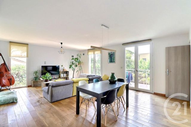 maison à vendre - 5 pièces - 115.0 m2 - FREJUS - 83 - PROVENCE-ALPES-COTE-D-AZUR - Century 21 Sud Habitat