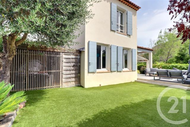 maison à vendre - 4 pièces - 118.0 m2 - ST RAPHAEL - 83 - PROVENCE-ALPES-COTE-D-AZUR - Century 21 Sud Habitat