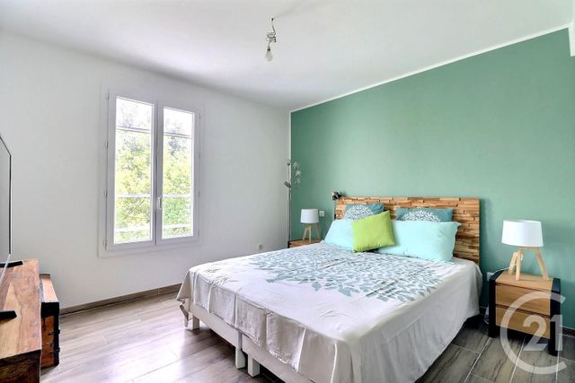 maison à vendre - 4 pièces - 118.0 m2 - ST RAPHAEL - 83 - PROVENCE-ALPES-COTE-D-AZUR - Century 21 Sud Habitat