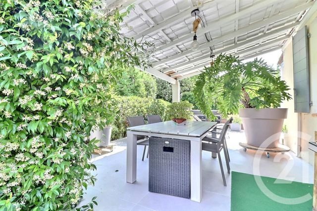 maison à vendre - 4 pièces - 118.0 m2 - ST RAPHAEL - 83 - PROVENCE-ALPES-COTE-D-AZUR - Century 21 Sud Habitat