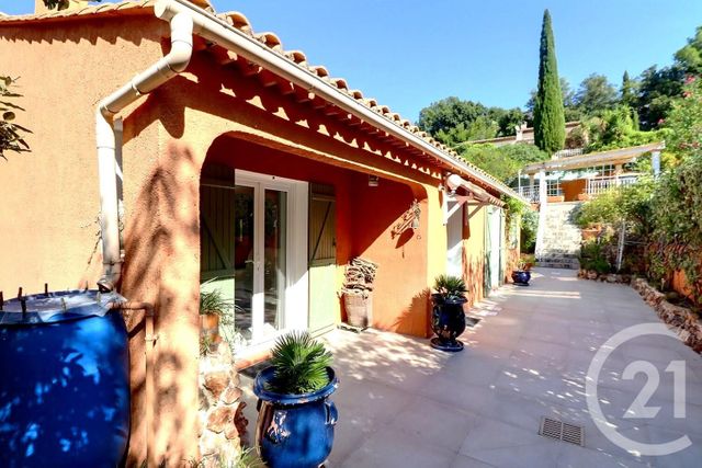 maison à vendre - 4 pièces - 92.0 m2 - FREJUS - 83 - PROVENCE-ALPES-COTE-D-AZUR - Century 21 Sud Habitat