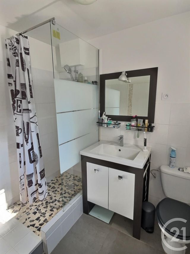 maison à vendre - 5 pièces - 150.73 m2 - FREJUS - 83 - PROVENCE-ALPES-COTE-D-AZUR - Century 21 Sud Habitat