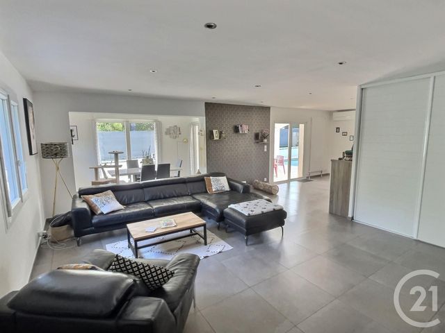 maison à vendre - 5 pièces - 150.73 m2 - FREJUS - 83 - PROVENCE-ALPES-COTE-D-AZUR - Century 21 Sud Habitat