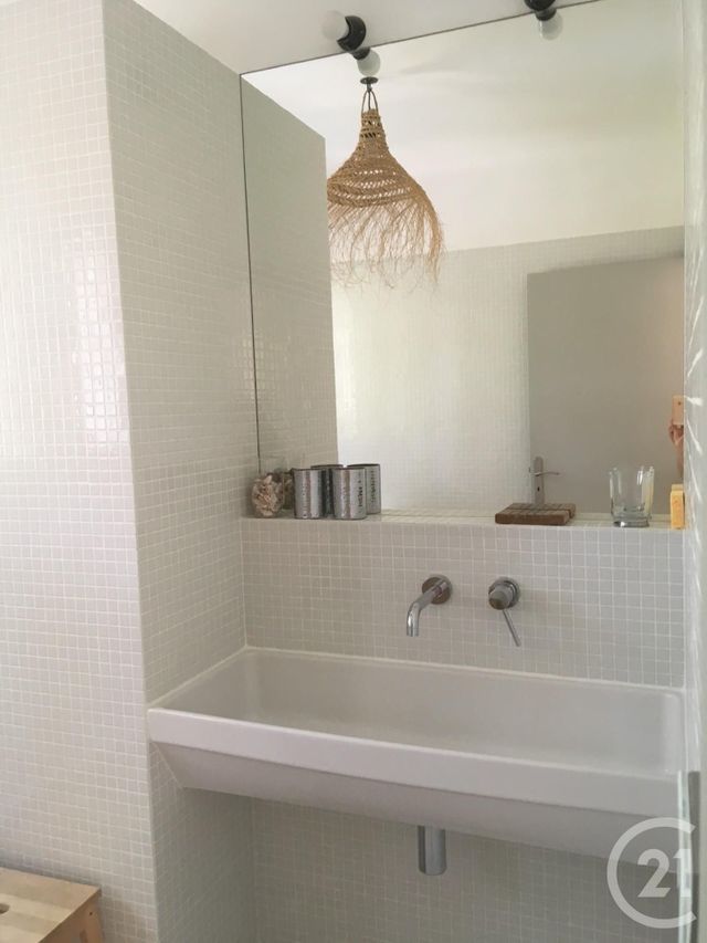 maison à vendre - 8 pièces - 200.0 m2 - FREJUS - 83 - PROVENCE-ALPES-COTE-D-AZUR - Century 21 Sud Habitat