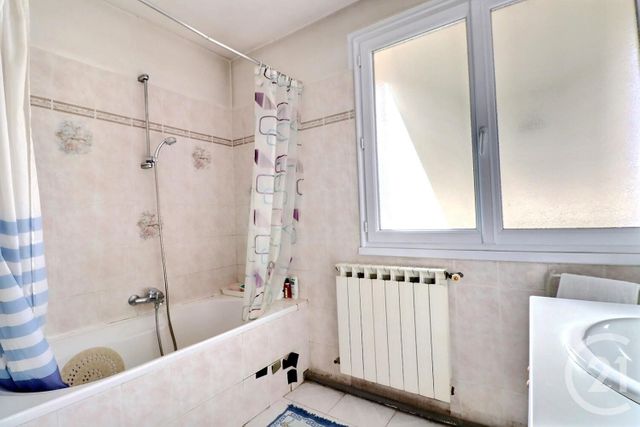 maison à vendre - 5 pièces - 98.71 m2 - FREJUS - 83 - PROVENCE-ALPES-COTE-D-AZUR - Century 21 Sud Habitat