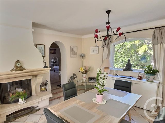 maison à vendre - 4 pièces - 130.18 m2 - FREJUS - 83 - PROVENCE-ALPES-COTE-D-AZUR - Century 21 Sud Habitat