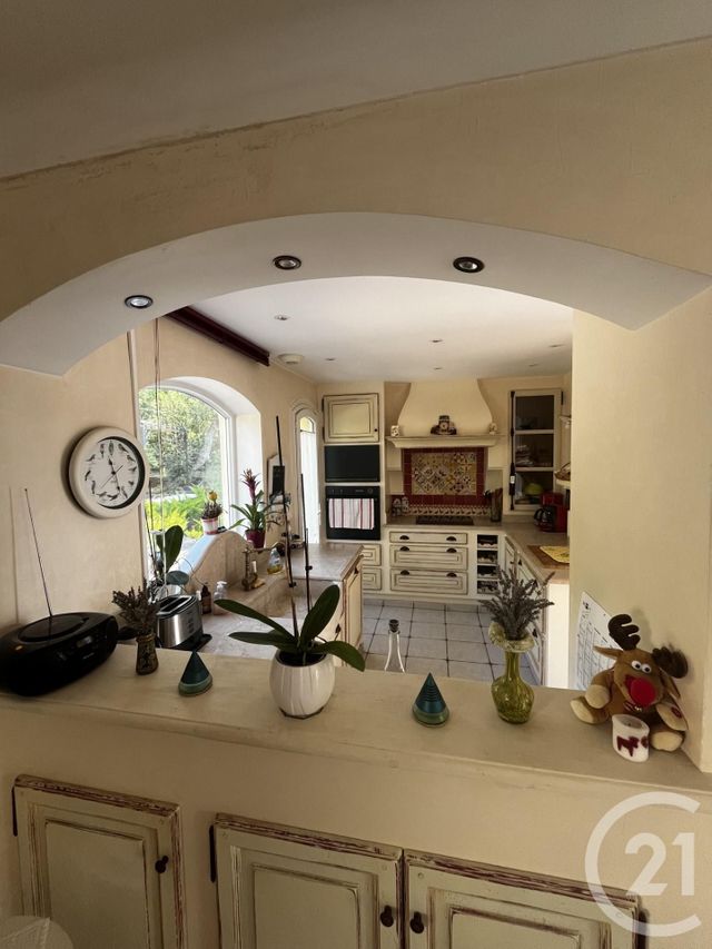 Afficher la photo en grand maison à vendre - 4 pièces - 130.18 m2 - FREJUS - 83 - PROVENCE-ALPES-COTE-D-AZUR - Century 21 Sud Habitat