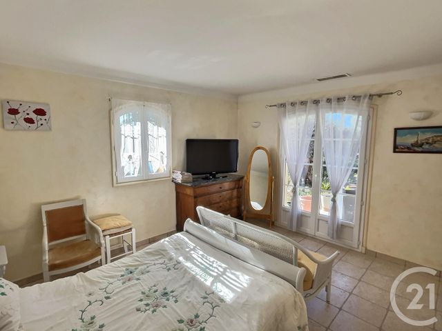 maison à vendre - 4 pièces - 130.18 m2 - FREJUS - 83 - PROVENCE-ALPES-COTE-D-AZUR - Century 21 Sud Habitat