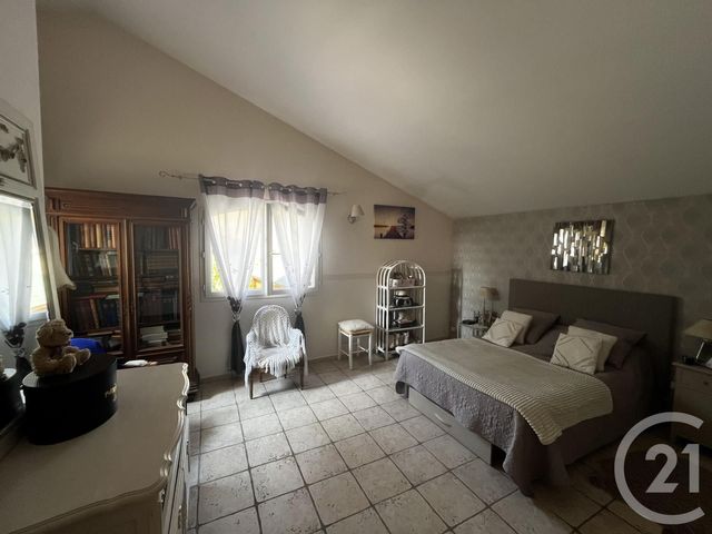 Afficher la photo en grand maison à vendre - 4 pièces - 130.18 m2 - FREJUS - 83 - PROVENCE-ALPES-COTE-D-AZUR - Century 21 Sud Habitat