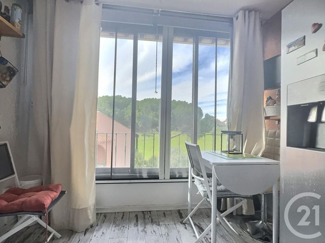 Appartement T3 à vendre - 3 pièces - 69.49 m2 - FREJUS - 83 - PROVENCE-ALPES-COTE-D-AZUR - Century 21 Sud Habitat
