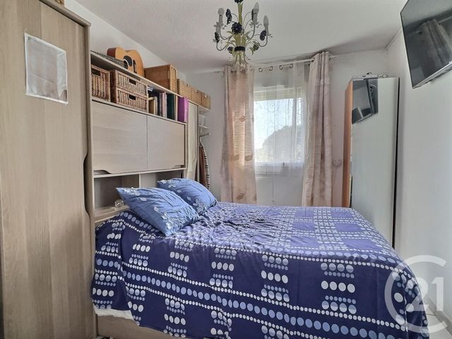 Appartement T3 à vendre - 3 pièces - 69.49 m2 - FREJUS - 83 - PROVENCE-ALPES-COTE-D-AZUR - Century 21 Sud Habitat