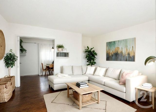 Appartement F3 à vendre - 3 pièces - 63.0 m2 - FREJUS - 83 - PROVENCE-ALPES-COTE-D-AZUR - Century 21 Sud Habitat