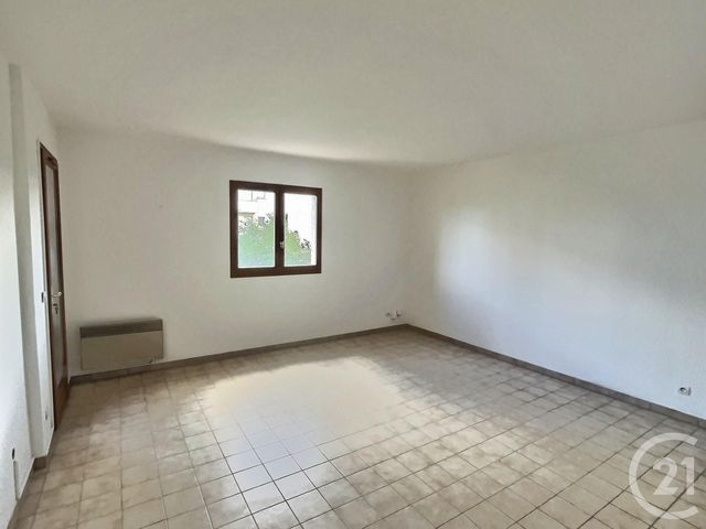 Appartement F3 à vendre - 3 pièces - 63.0 m2 - FREJUS - 83 - PROVENCE-ALPES-COTE-D-AZUR - Century 21 Sud Habitat