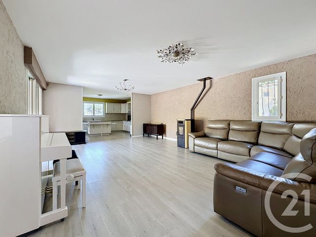 maison à vendre - 6 pièces - 186.32 m2 - FREJUS - 83 - PROVENCE-ALPES-COTE-D-AZUR - Century 21 Sud Habitat