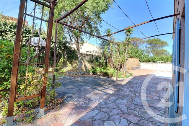 maison à vendre - 6 pièces - 186.32 m2 - FREJUS - 83 - PROVENCE-ALPES-COTE-D-AZUR - Century 21 Sud Habitat