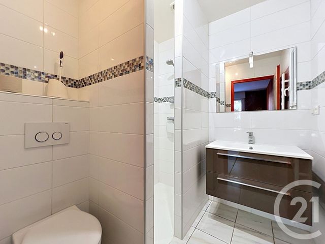 maison à vendre - 6 pièces - 186.32 m2 - FREJUS - 83 - PROVENCE-ALPES-COTE-D-AZUR - Century 21 Sud Habitat
