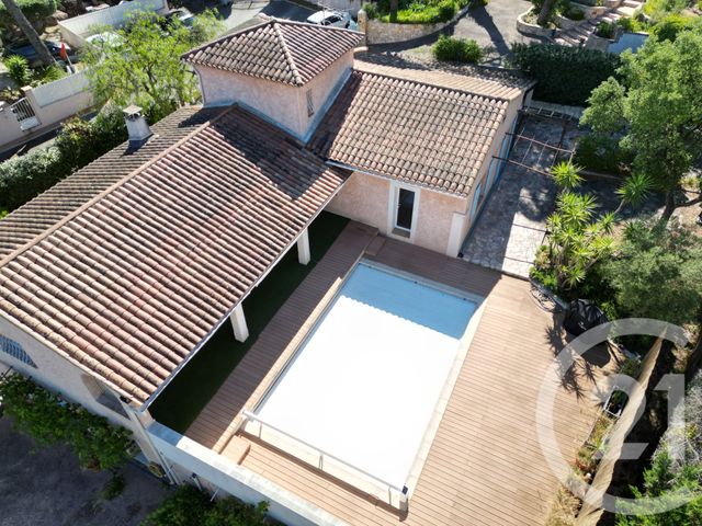 maison à vendre - 6 pièces - 186.32 m2 - FREJUS - 83 - PROVENCE-ALPES-COTE-D-AZUR - Century 21 Sud Habitat