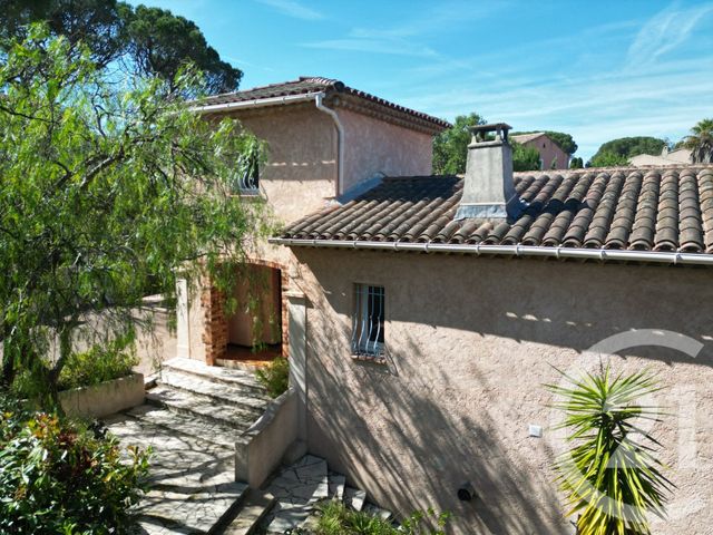 maison à vendre - 6 pièces - 186.32 m2 - FREJUS - 83 - PROVENCE-ALPES-COTE-D-AZUR - Century 21 Sud Habitat
