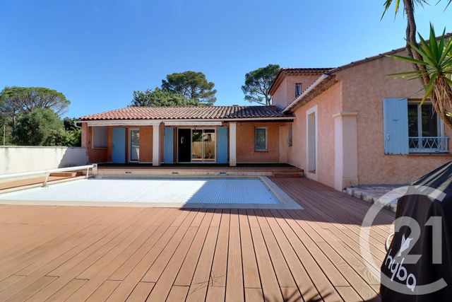 maison à vendre - 6 pièces - 186.32 m2 - FREJUS - 83 - PROVENCE-ALPES-COTE-D-AZUR - Century 21 Sud Habitat