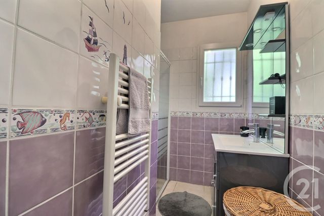 maison à vendre - 5 pièces - 124.0 m2 - FREJUS - 83 - PROVENCE-ALPES-COTE-D-AZUR - Century 21 Sud Habitat