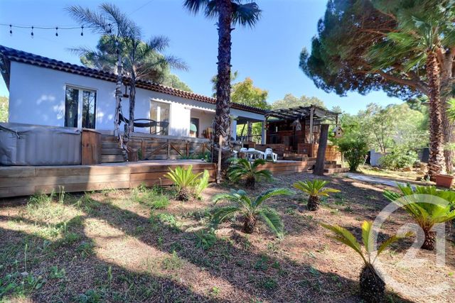 maison à vendre - 5 pièces - 124.0 m2 - FREJUS - 83 - PROVENCE-ALPES-COTE-D-AZUR - Century 21 Sud Habitat