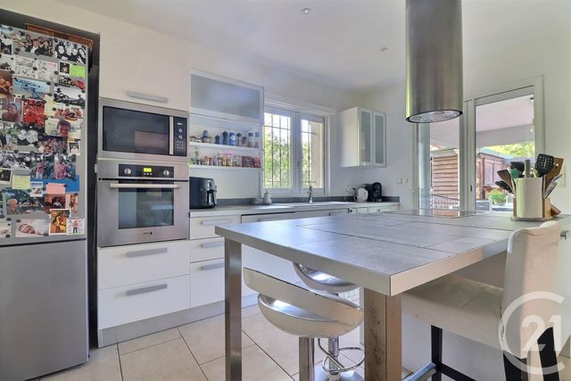maison à vendre - 5 pièces - 124.0 m2 - FREJUS - 83 - PROVENCE-ALPES-COTE-D-AZUR - Century 21 Sud Habitat