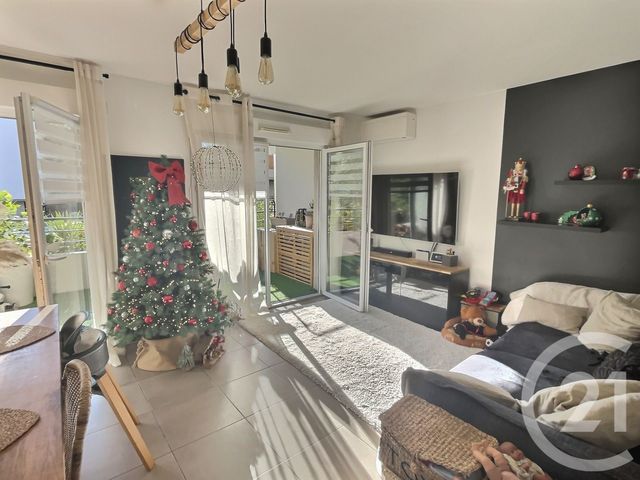 Appartement T3 à vendre - 3 pièces - 63.31 m2 - FREJUS - 83 - PROVENCE-ALPES-COTE-D-AZUR - Century 21 Sud Habitat