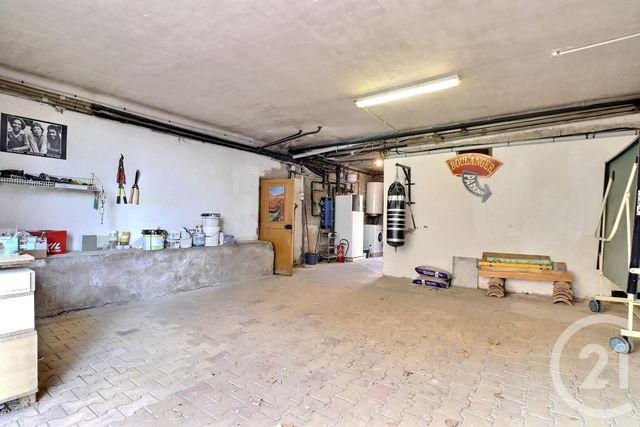 maison à vendre - 10 pièces - 162.09 m2 - FREJUS - 83 - PROVENCE-ALPES-COTE-D-AZUR - Century 21 Sud Habitat