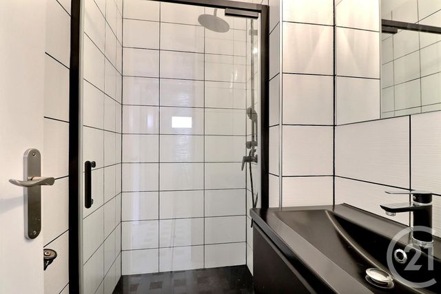 maison à vendre - 10 pièces - 162.09 m2 - FREJUS - 83 - PROVENCE-ALPES-COTE-D-AZUR - Century 21 Sud Habitat