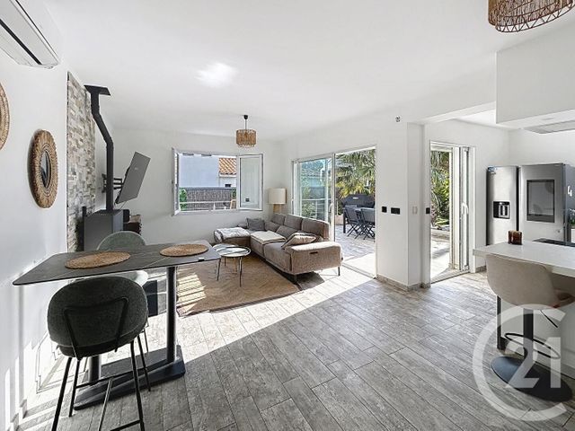 maison à vendre - 4 pièces - 99.0 m2 - FREJUS - 83 - PROVENCE-ALPES-COTE-D-AZUR - Century 21 Sud Habitat