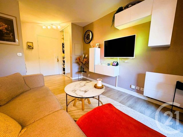 Appartement T2 à vendre - 2 pièces - 25.22 m2 - ST RAPHAEL - 83 - PROVENCE-ALPES-COTE-D-AZUR - Century 21 Sud Habitat