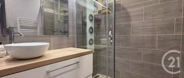 Appartement T2 à vendre - 2 pièces - 25.22 m2 - ST RAPHAEL - 83 - PROVENCE-ALPES-COTE-D-AZUR - Century 21 Sud Habitat