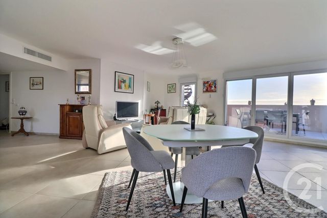 Appartement T4 à vendre FREJUS