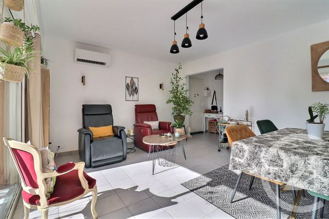 Appartement F3 à vendre - 3 pièces - 71.87 m2 - FREJUS - 83 - PROVENCE-ALPES-COTE-D-AZUR - Century 21 Sud Habitat