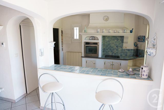 maison à vendre - 5 pièces - 150.37 m2 - LES ISSAMBRES - 83 - PROVENCE-ALPES-COTE-D-AZUR - Century 21 Sud Habitat