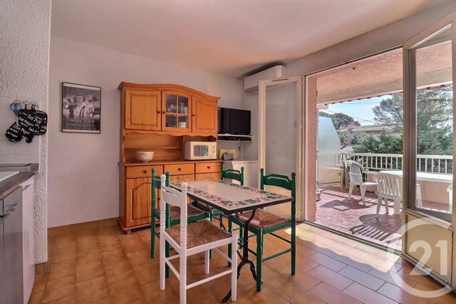 Appartement F1 bis à vendre - 2 pièces - 31.14 m2 - FREJUS - 83 - PROVENCE-ALPES-COTE-D-AZUR - Century 21 Sud Habitat