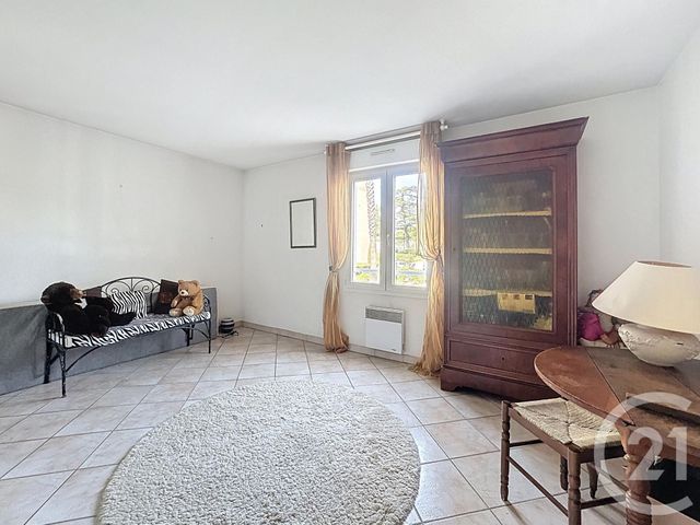 Appartement F4 à vendre - 4 pièces - 102.0 m2 - FREJUS - 83 - PROVENCE-ALPES-COTE-D-AZUR - Century 21 Sud Habitat