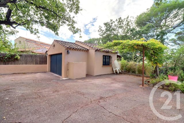 maison à vendre - 6 pièces - 148.0 m2 - FREJUS - 83 - PROVENCE-ALPES-COTE-D-AZUR - Century 21 Sud Habitat