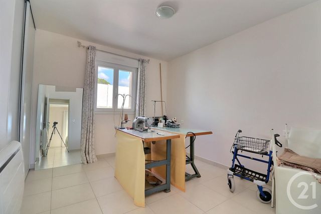 maison à vendre - 4 pièces - 100.0 m2 - FREJUS - 83 - PROVENCE-ALPES-COTE-D-AZUR - Century 21 Sud Habitat