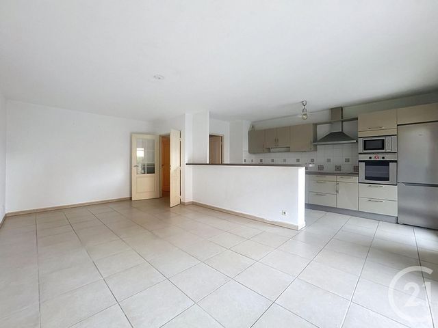 Appartement T3 à vendre - 3 pièces - 73.37 m2 - FREJUS - 83 - PROVENCE-ALPES-COTE-D-AZUR - Century 21 Sud Habitat
