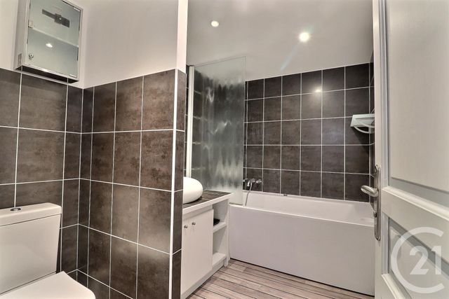 maison à vendre - 3 pièces - 60.0 m2 - FREJUS - 83 - PROVENCE-ALPES-COTE-D-AZUR - Century 21 Sud Habitat