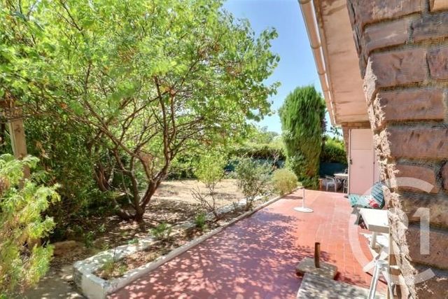 maison à vendre - 7 pièces - 191.0 m2 - FREJUS - 83 - PROVENCE-ALPES-COTE-D-AZUR - Century 21 Sud Habitat